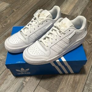 Adidas Forum Low W size 8.5
